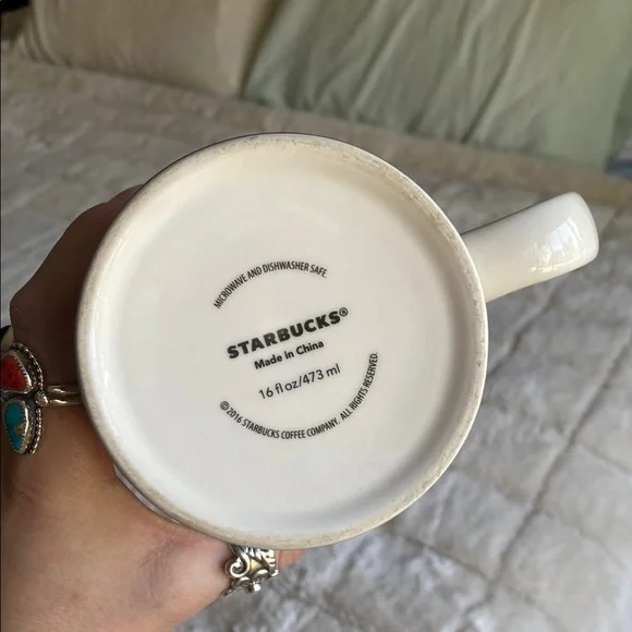 🌼 Starbucks Dubai Mug - Cream and Blue - Picture 5 of 7